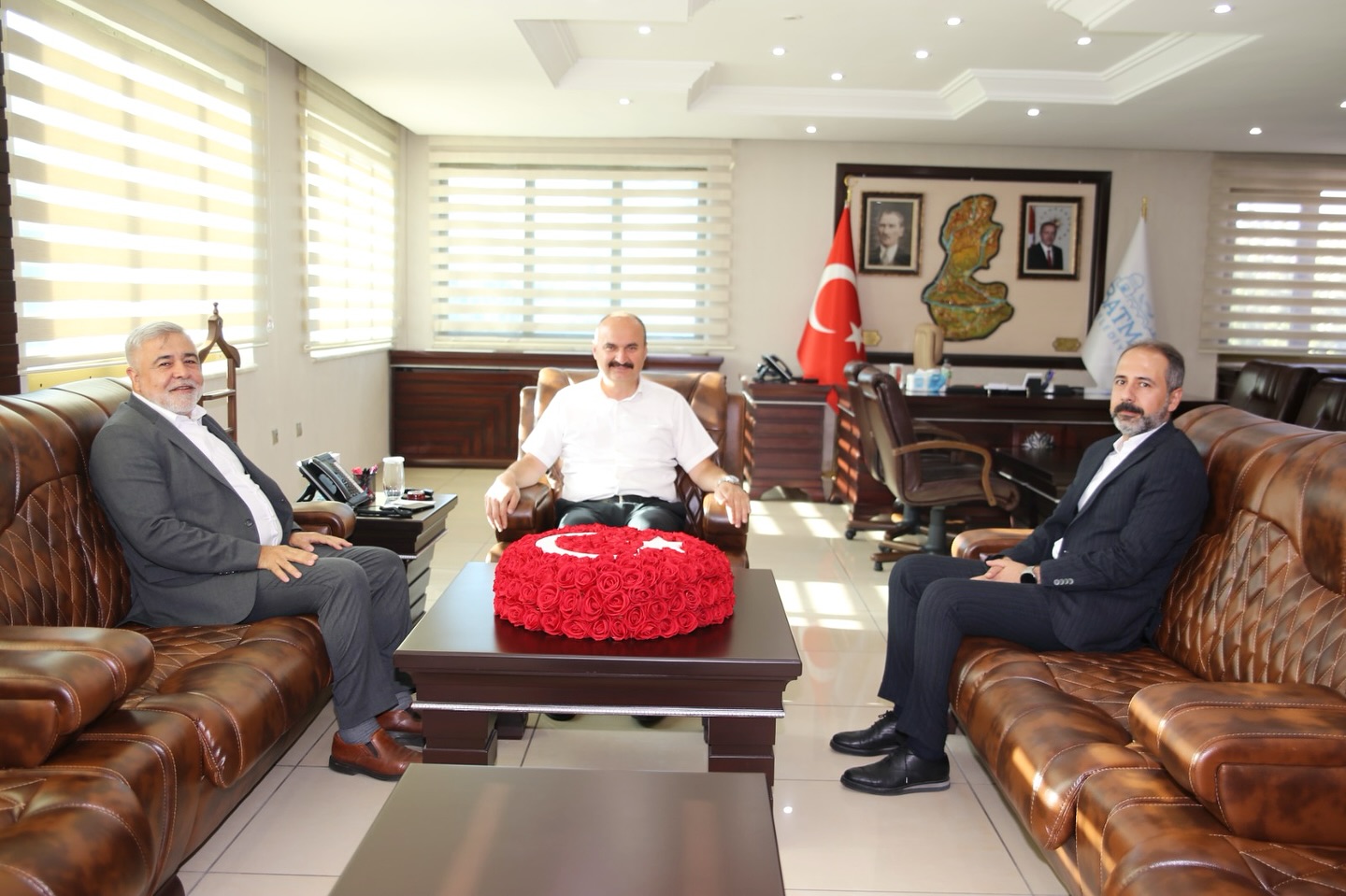 Vali Canalp, DEDAŞ Genel Müdürü Arvas’ı Kabul Etti