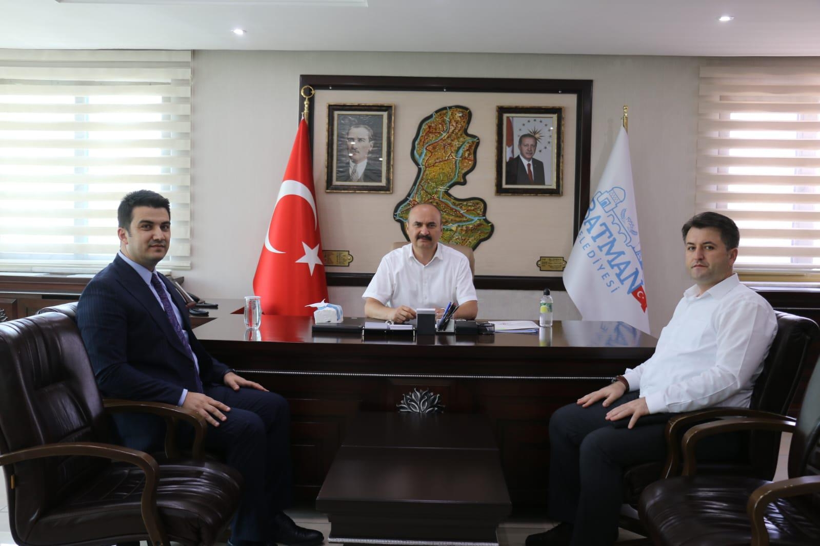 Vali Canalp, Tapu ve Kadastro 7. Bölge Müdürü Taner’i Kabul Etti