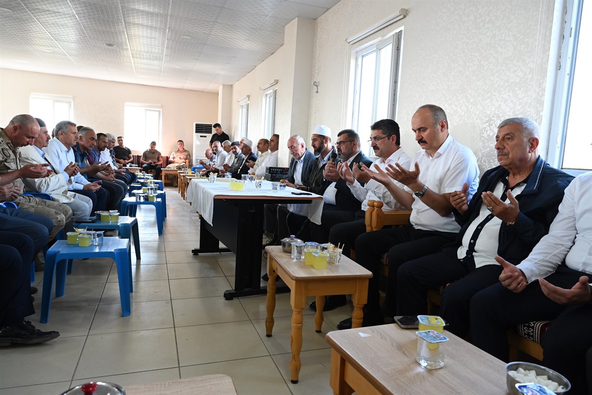 Vali Canalp ve Protokol, Beşiri’de Taziye Ziyaretinde Bulundu