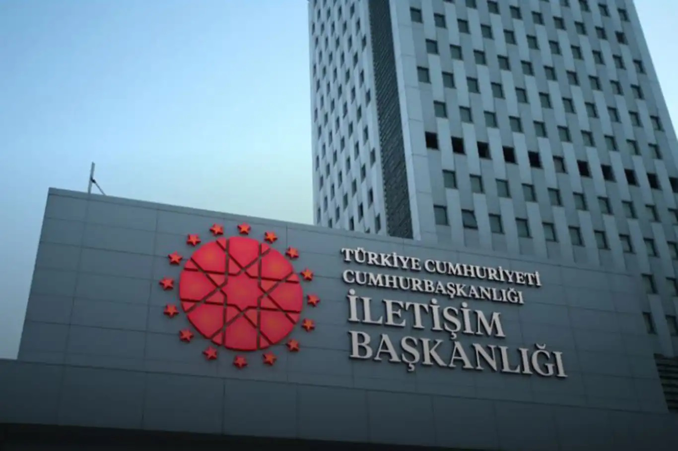 Burhanettin Duran, İletişim Başkanı Oldu