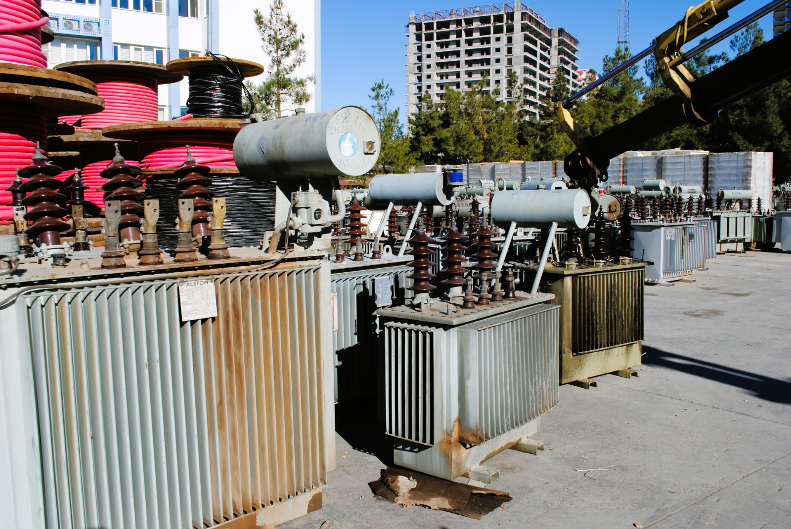 Kaçak Elektrik Trafolara Büyük Zarar Veriyor