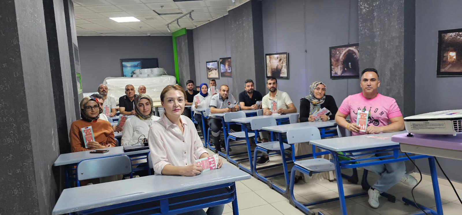 Müze Personeline Koruyucu Aile Eğitimi