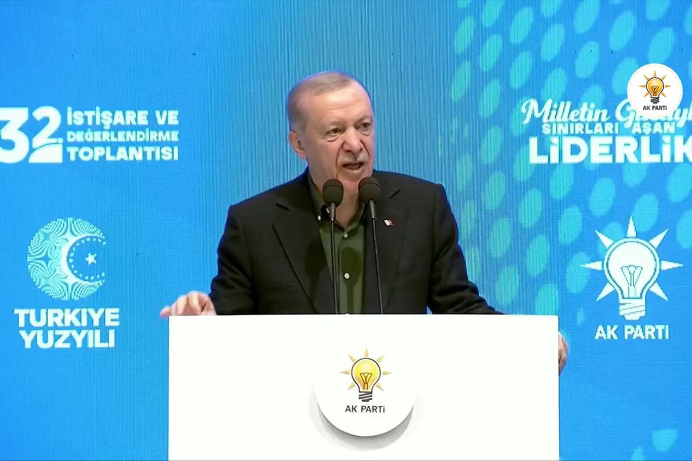 CUMHURBAŞKANI ERDOĞAN: ‘’TÜRK İLE KÜRT TEKRAR MUHABBETLE KUCAKLAŞIYOR”