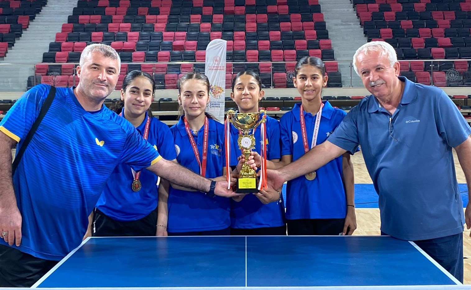 Batmanlı Kızlar Masa Tenisinde Türkiye Şampiyonu Oldu