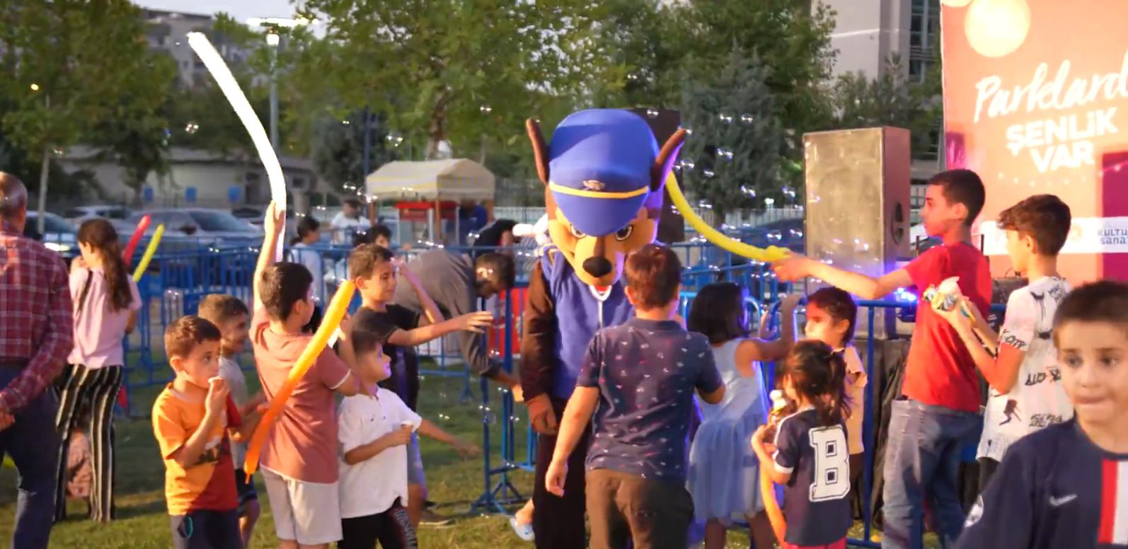 “Parklarda Şenlik Var” Etkinlikleri Hız Kesmeden Devam Ediyor