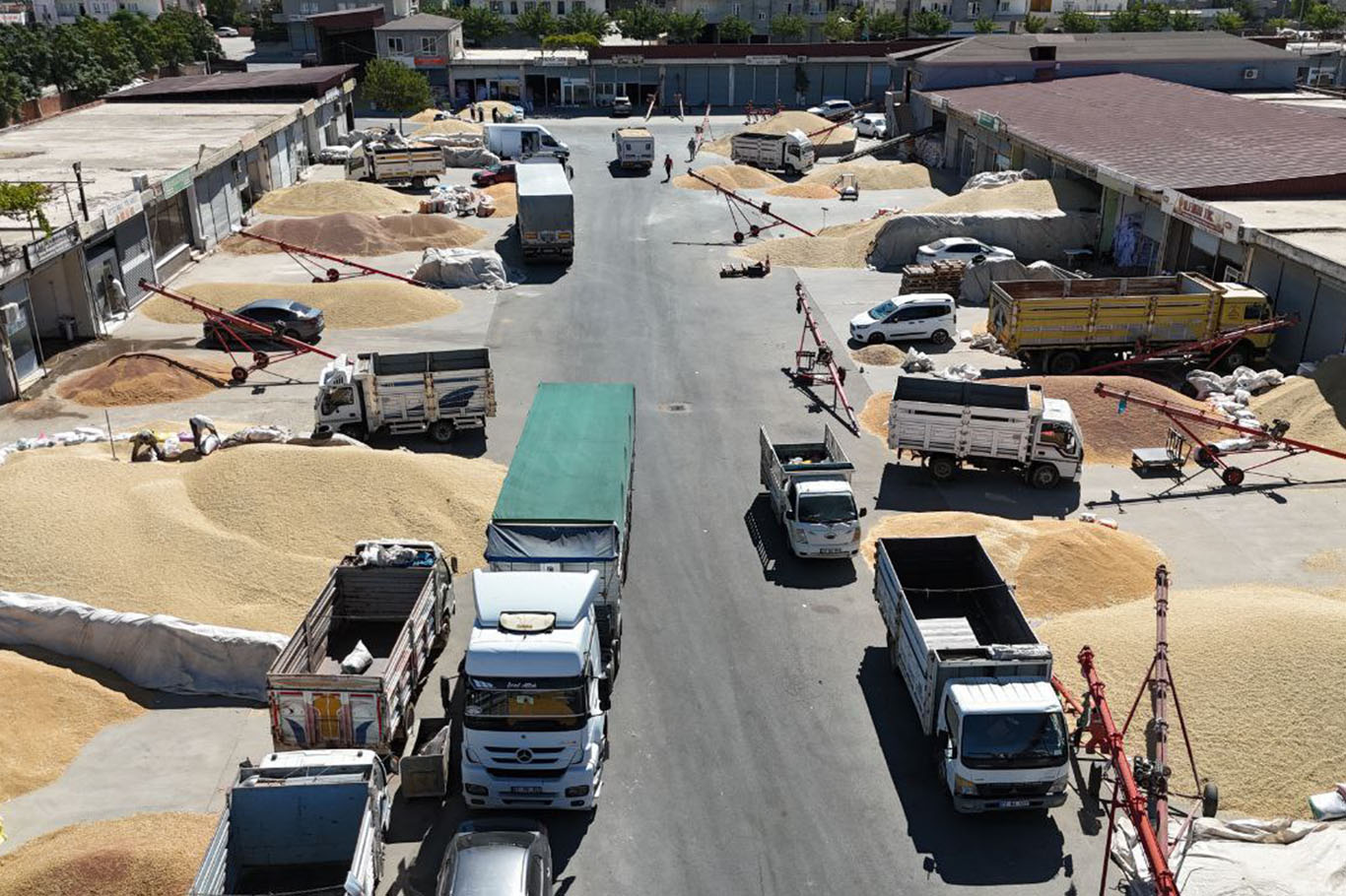 Çiftçiler Fiyatlardan Memnun Ama Kazanç Yok