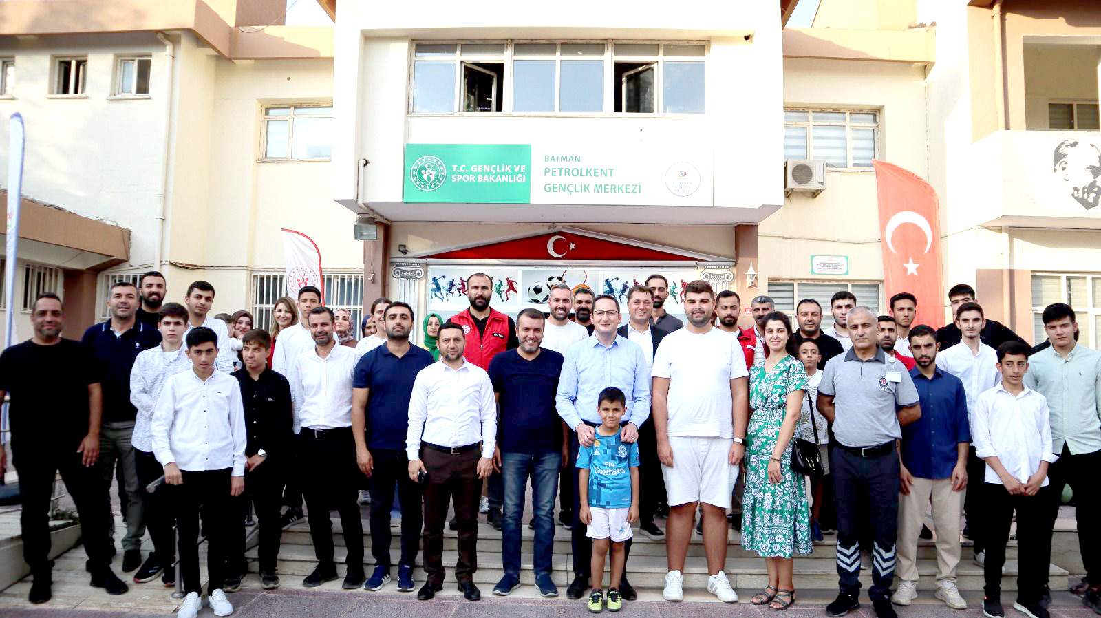 Karkınçam Petrolkent’te Gençlerle Buluştu