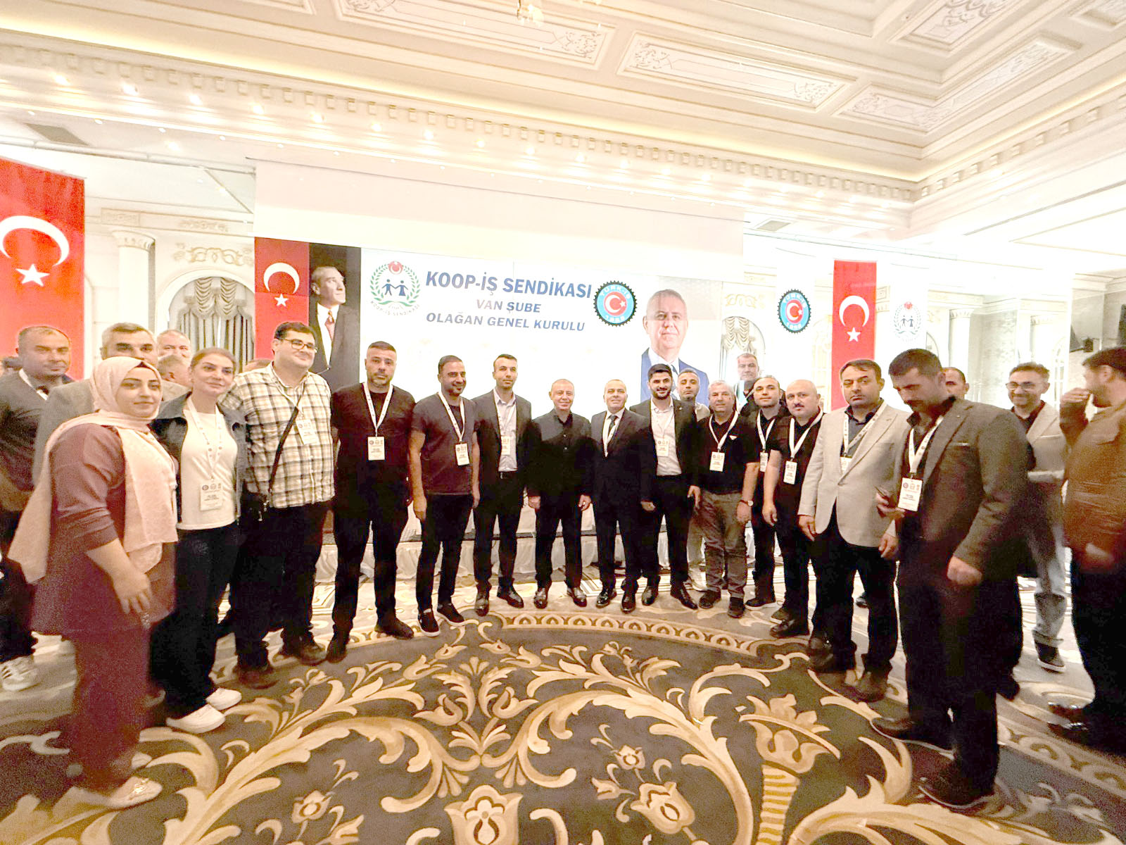 Koop-İş Sendikası Van’da 4. Olağan Kongresini Yaptı