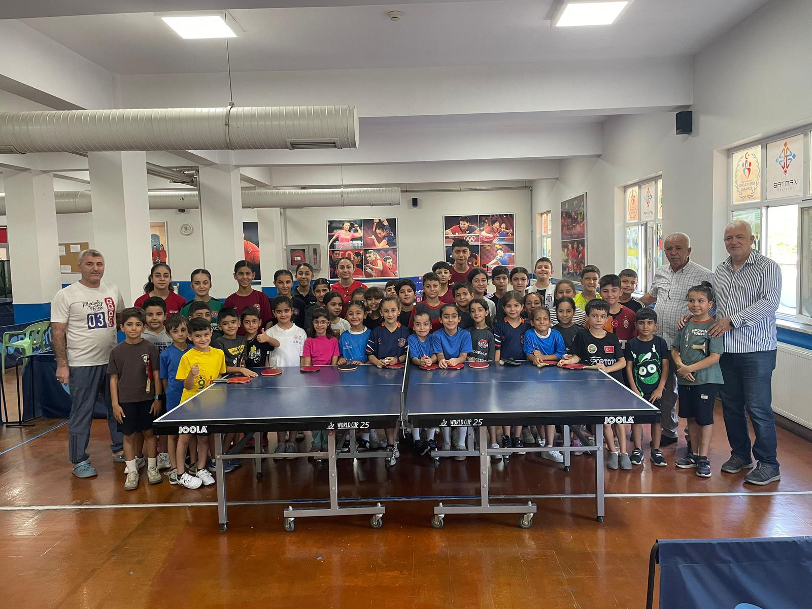 Zafer Bayramı Turnuvasında Masa Tenisi Heyecanı