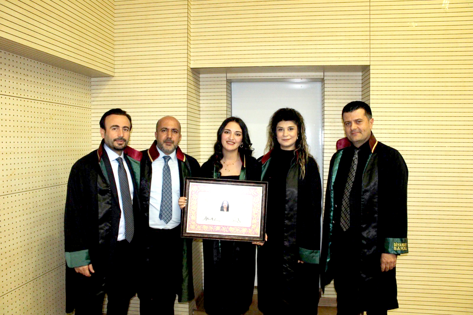 Avukat Şeker, Yemin Ederek Mesleğe Başladı