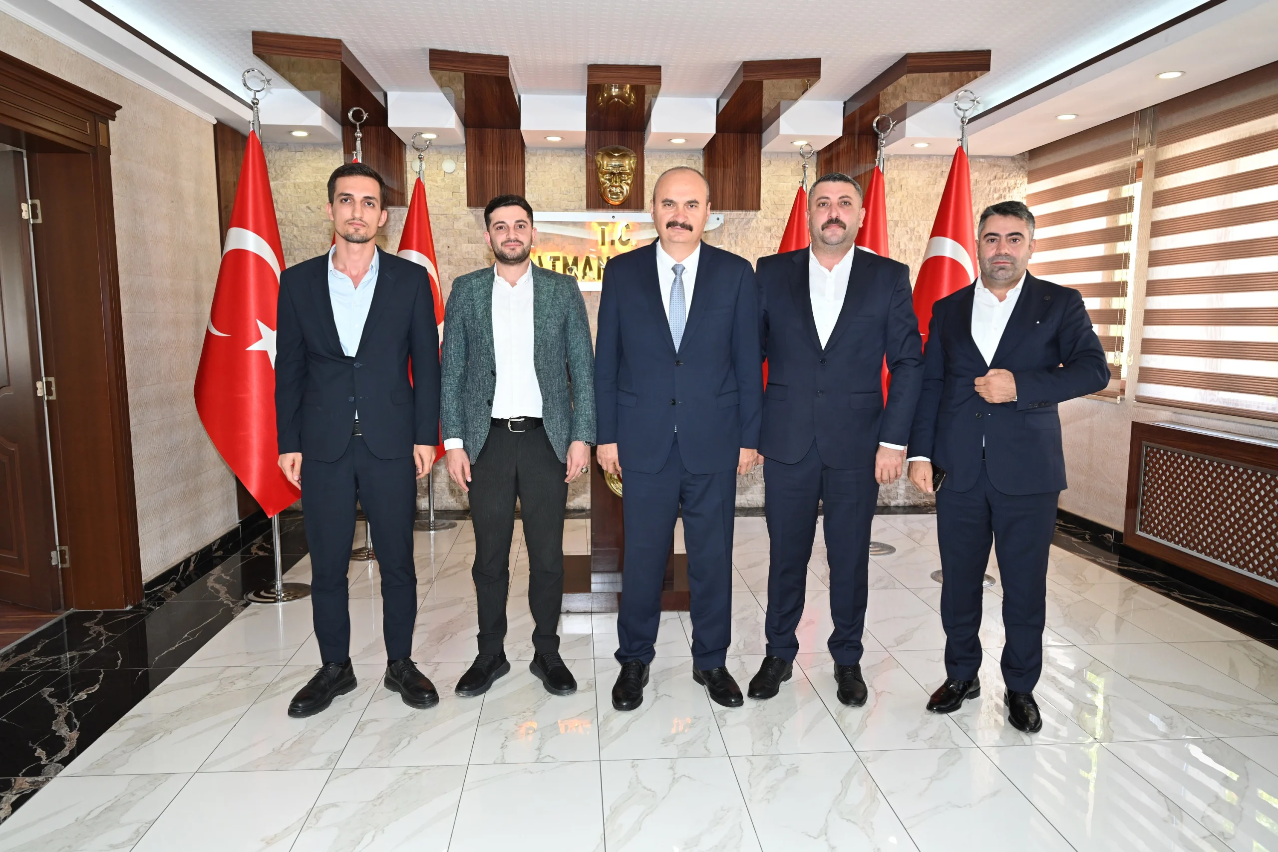 Reşkotanlılar Derneğinden Vali Canalp’e Ziyaret