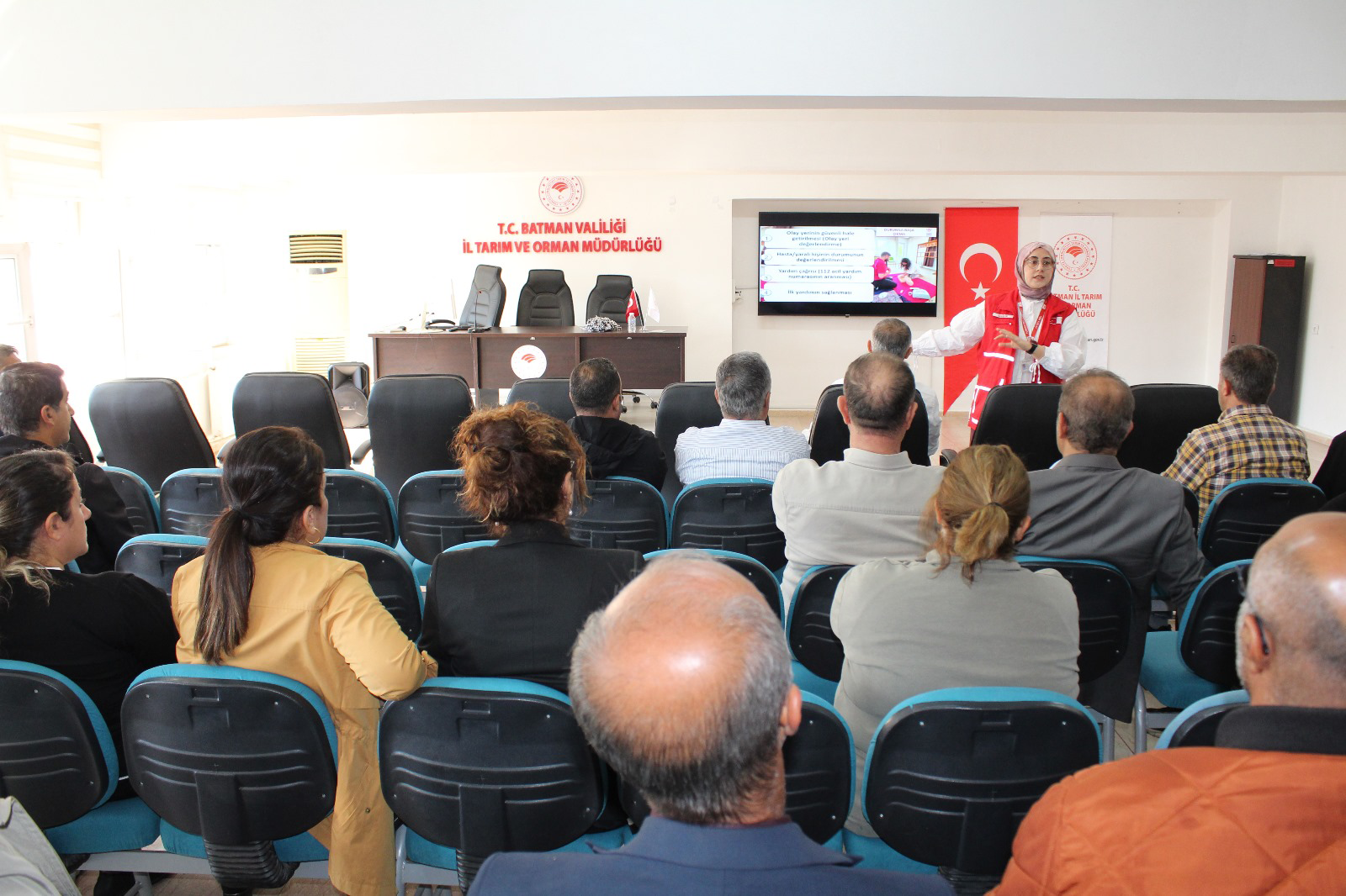 Tarım ve Orman İl Müdürlüğü Personeline Türk Kızılayı’ndan İlk Yardım Eğitimi