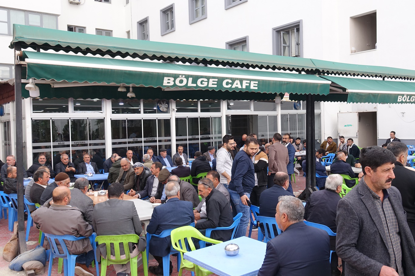 Kantin Kapatma Kararı Tepki Topladı