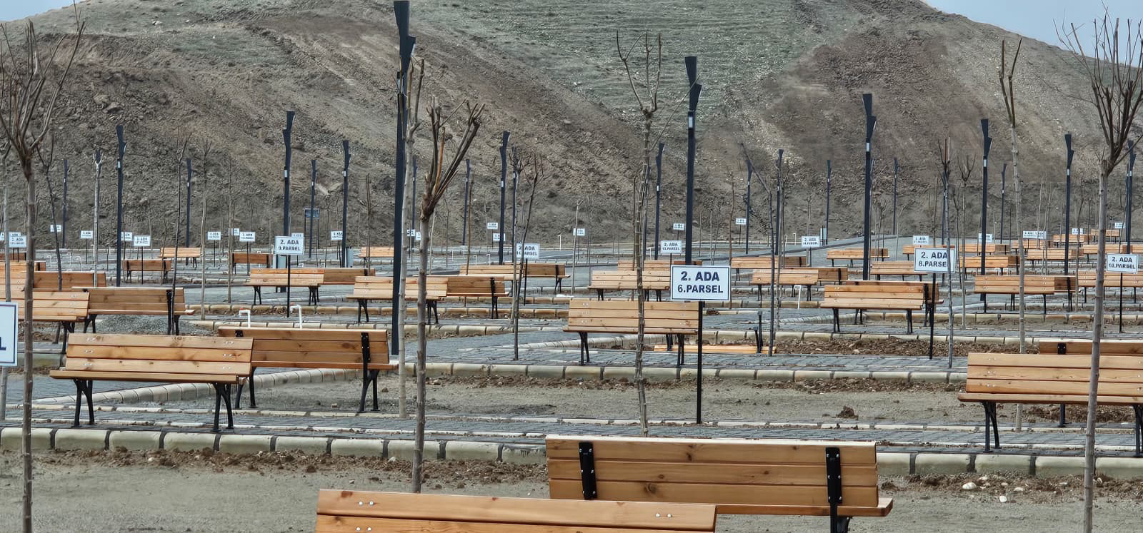 Modern Aile Mezarlığı Definlere Açıldı