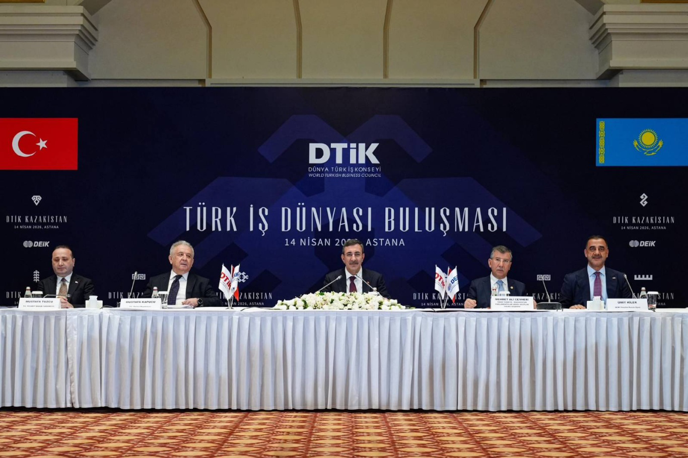 Türkiye-Kazakistan Ticaretinde Dev Hedef: “15 Milyar Dolara Hızla Koşuyoruz”