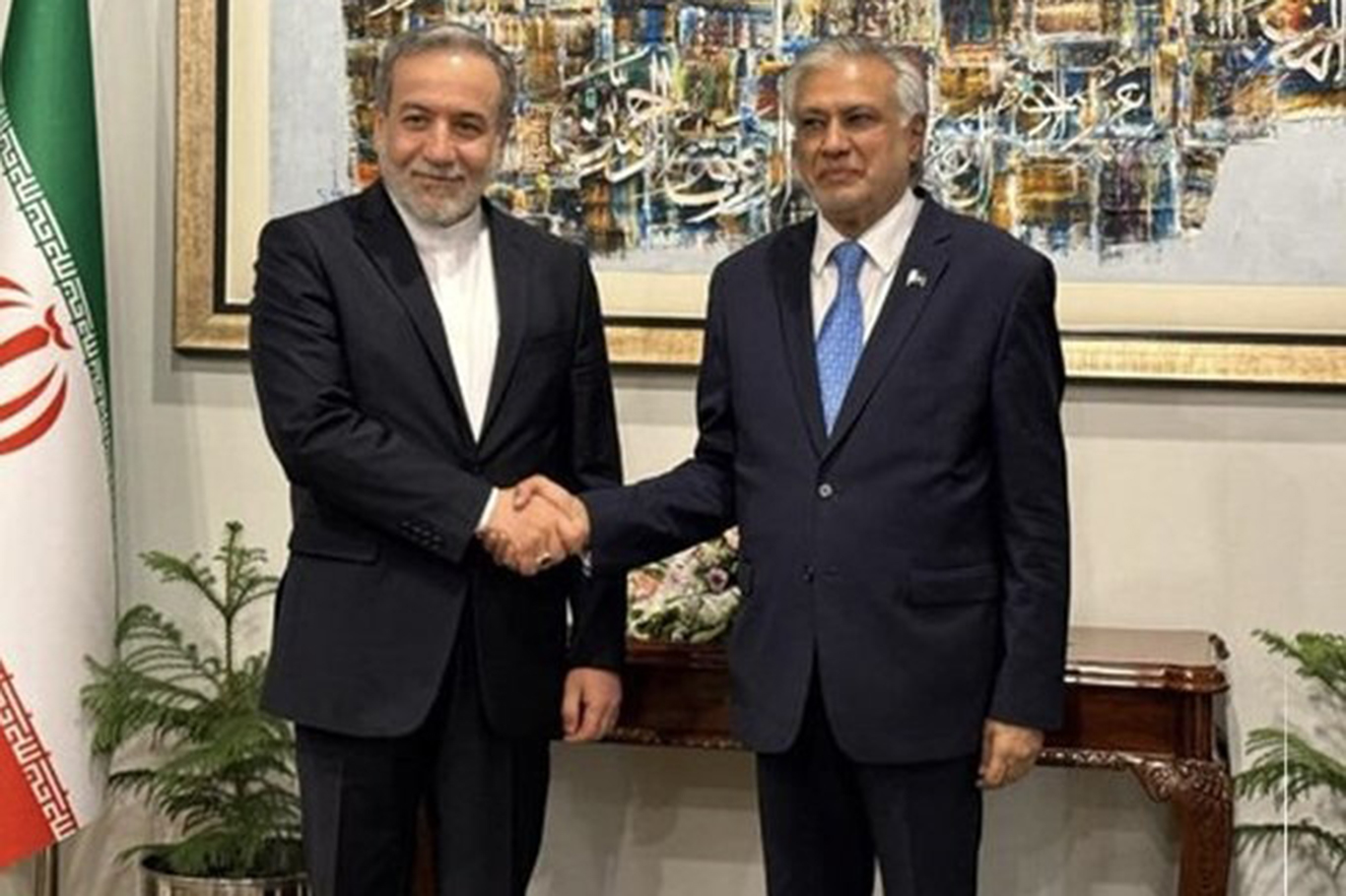 Pakistan ve İran Dışişleri Bakanları Görüştü: Tek Yol Diplomasi