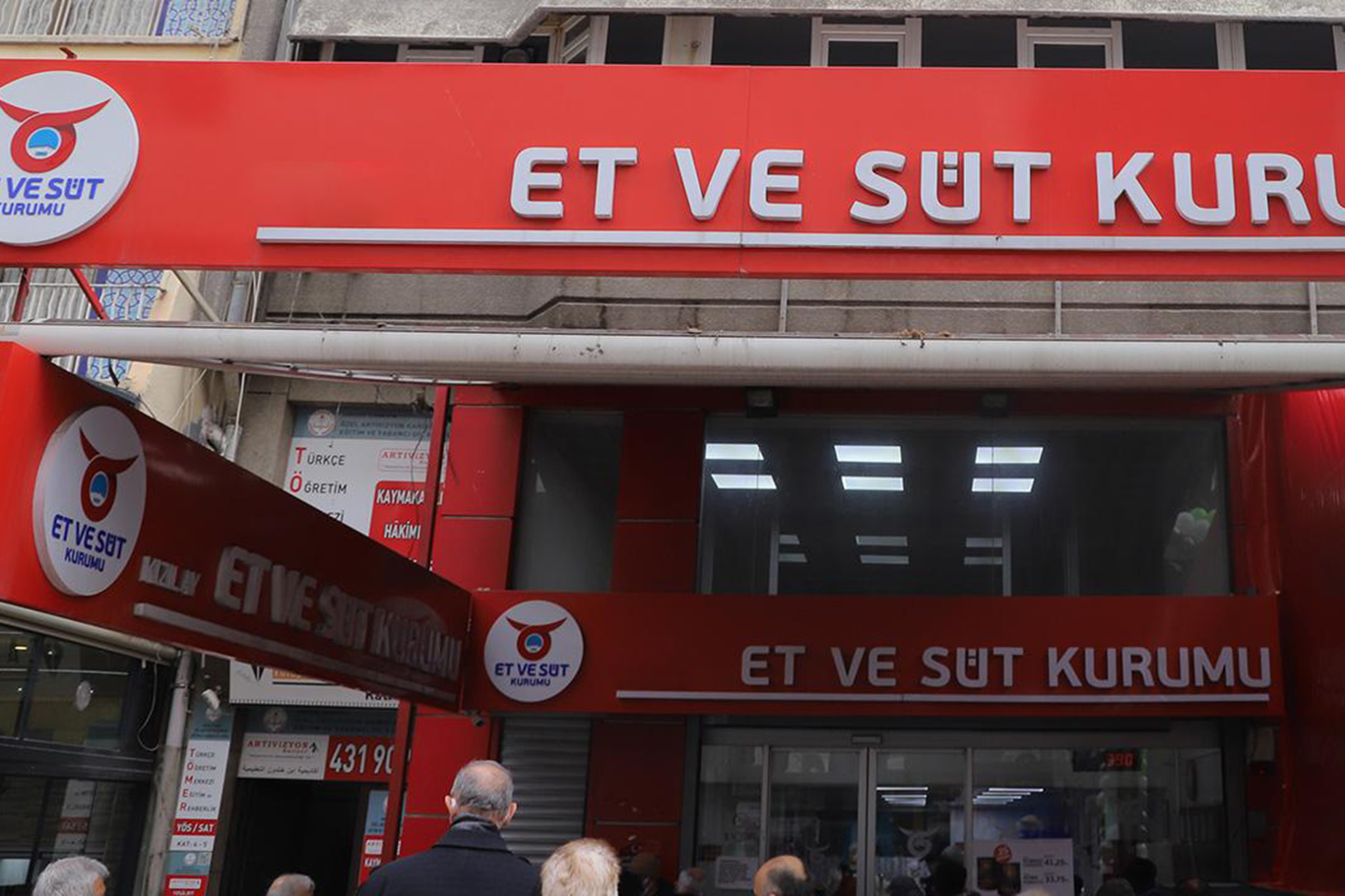 Satılamayan Kurbanlıklar Elde Kalmayacak
