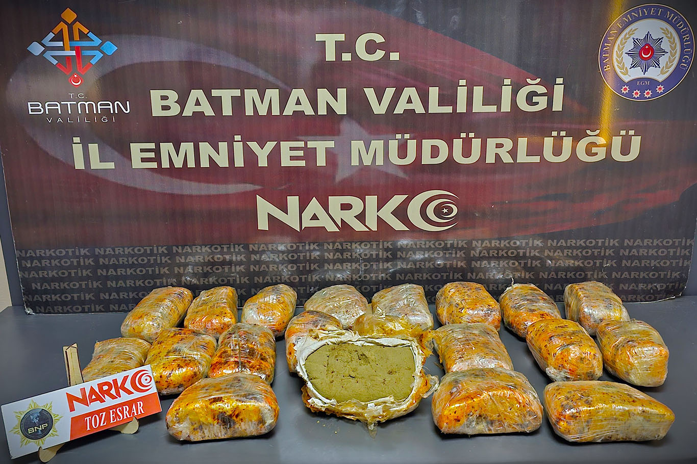 Batman’da 11 Kilo 500 Gram Toz Esrar Ele Geçirildi