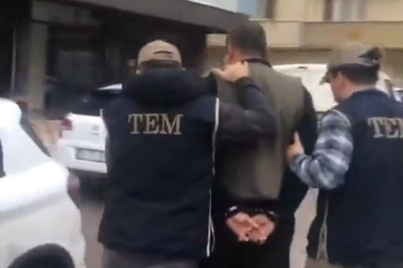 Film Gibi Operasyon: Interpol’ün 13 Yıldır Aradığı Kırmızı Bülten Firarisi Yakalandı!
