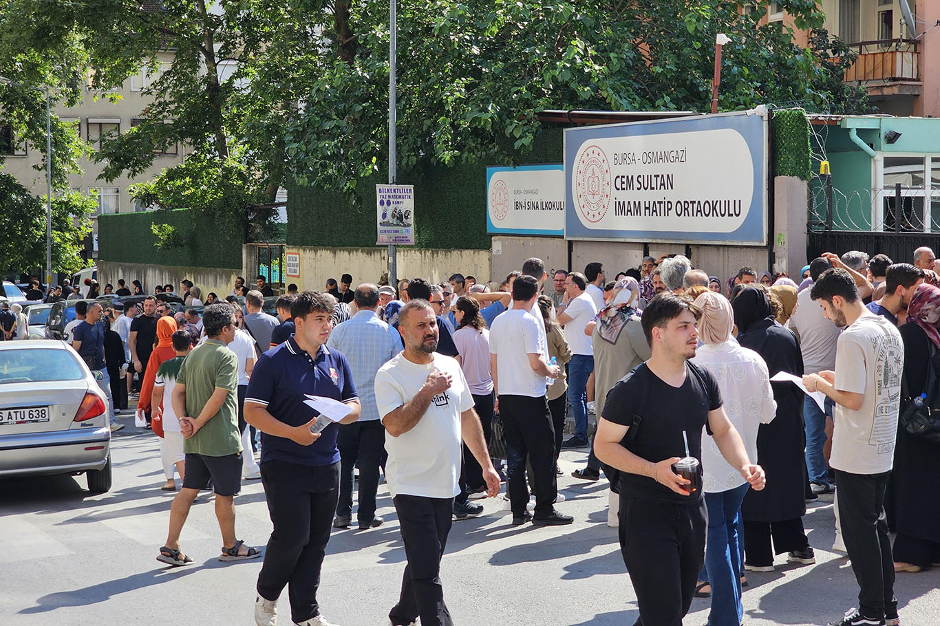 Milyonların Gelecek Maratonu Başladı: 2.4 Milyon Aday 2026-YKS İçin Sahnede!