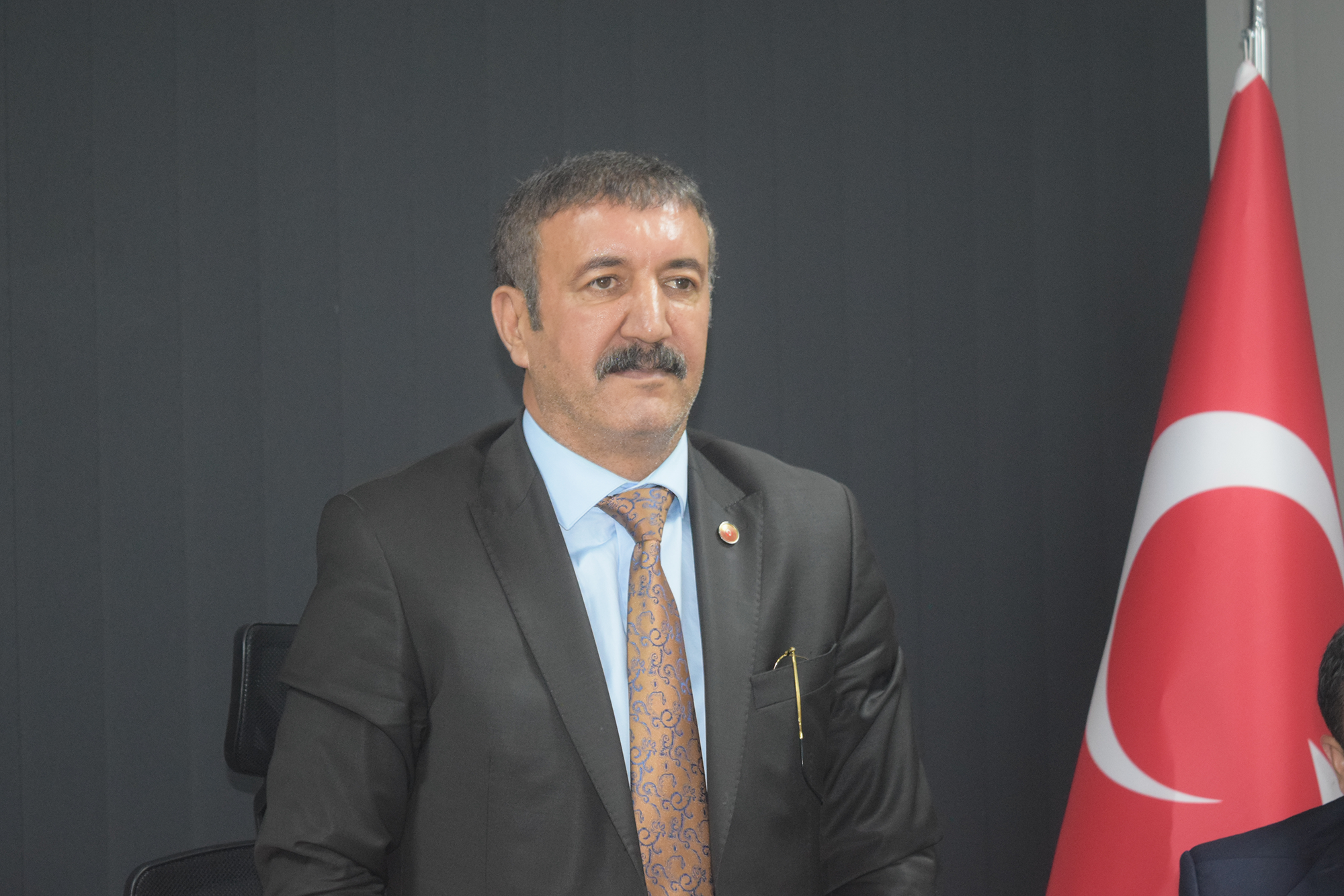 Ekinci: “Zorlukları Tek Başına Aşmak Mümkün Değil”