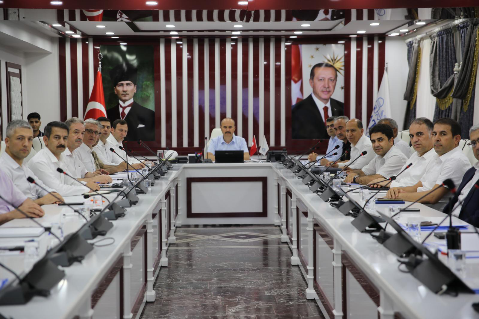 Vali Canalp’ten Net Mesaj: “Okul Güvenliğinde İhmale İzin Vermeyeceğiz!”