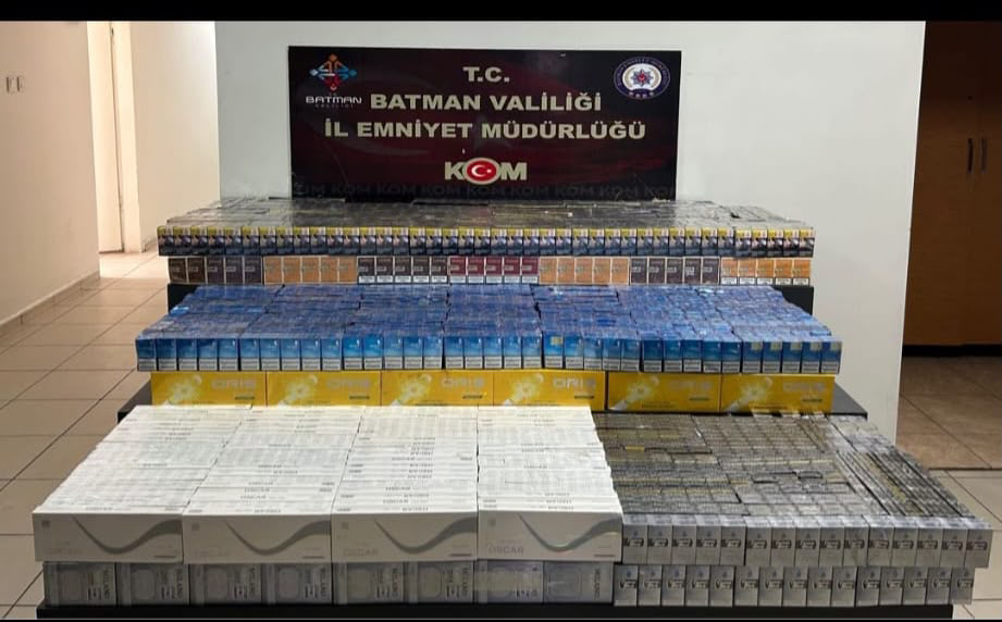 8 Bin 450 Paket Kaçak Ele Geçirildi