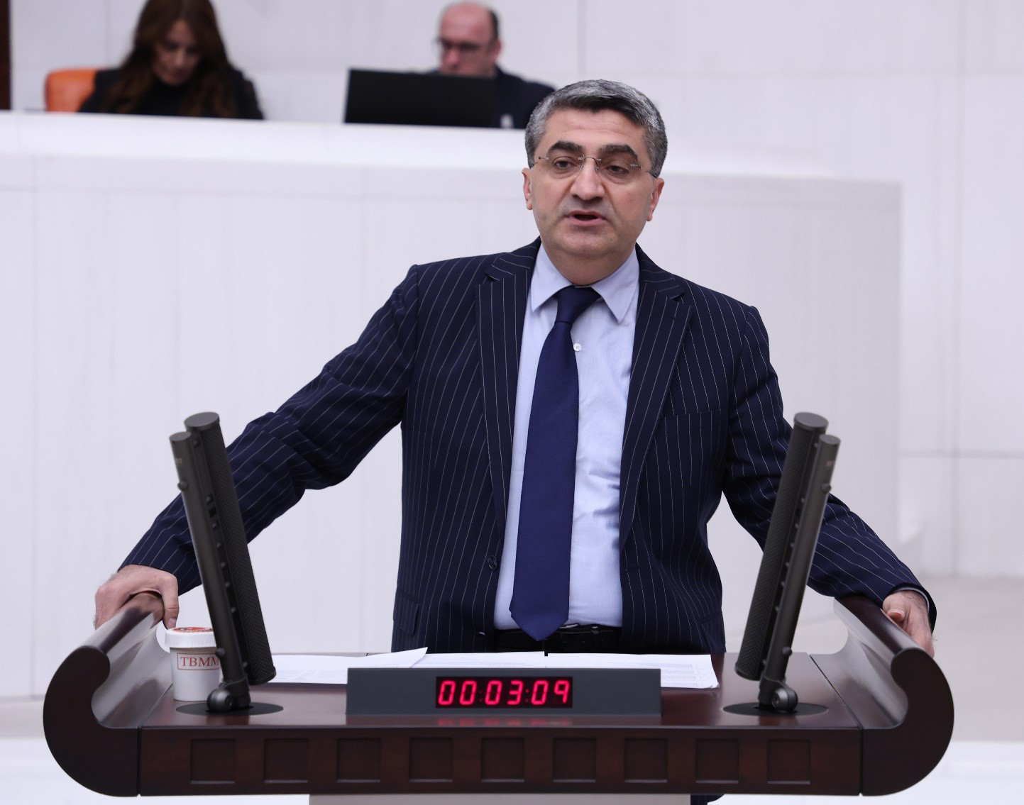 Ekmen’den Madımak ve Başbağlar Vurgusu