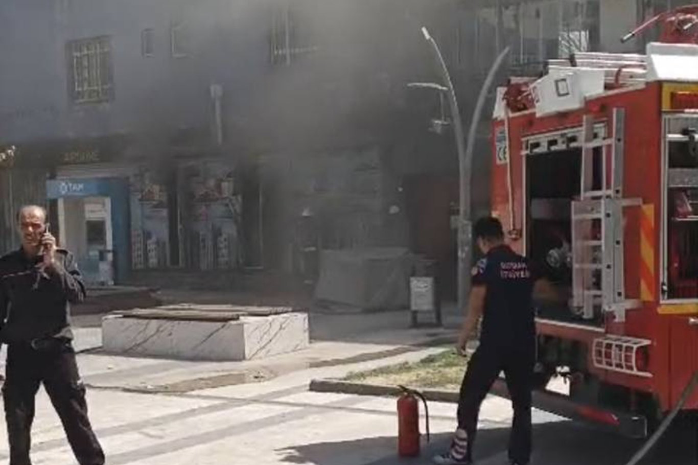 Gülistan Caddesi’nde Trafo Patladı!