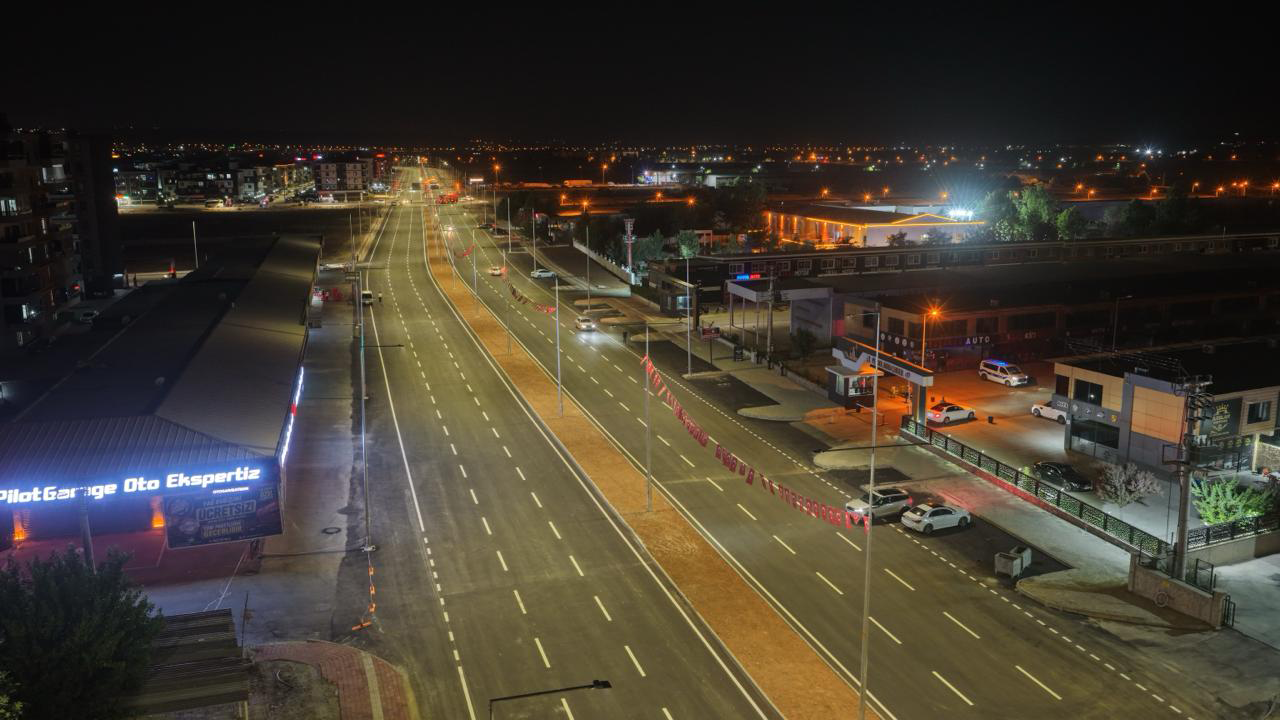 NECAT NASIROĞLU BULVARI’NIN 1. ETABI ULAŞIMA AÇILDI