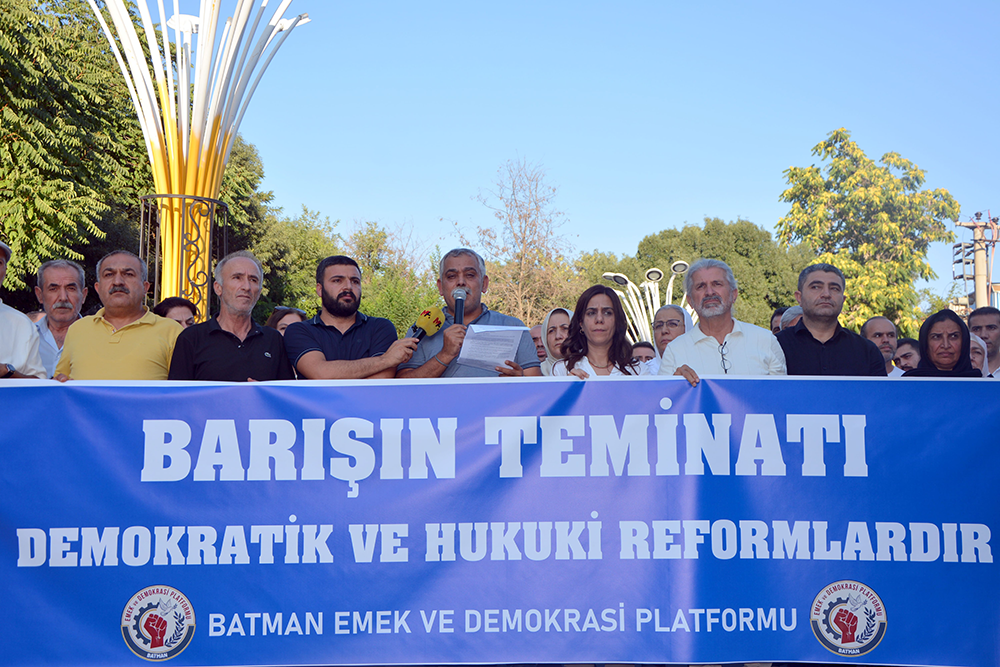 Emek ve Demokrasi Platformu: “Çıkarılacak Yasa Kapsayıcı Olmalıdır”